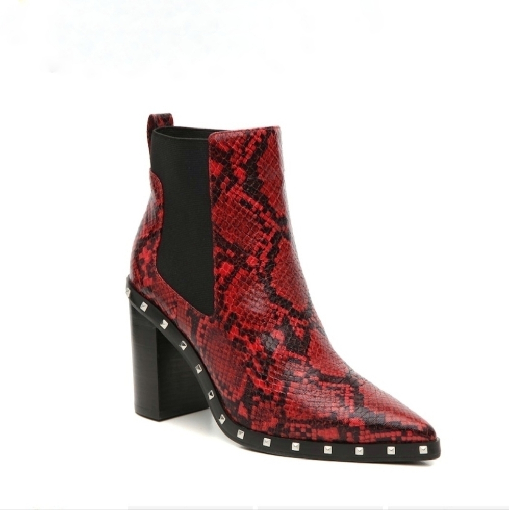 Charles Dodger Chelsea boot size 6
